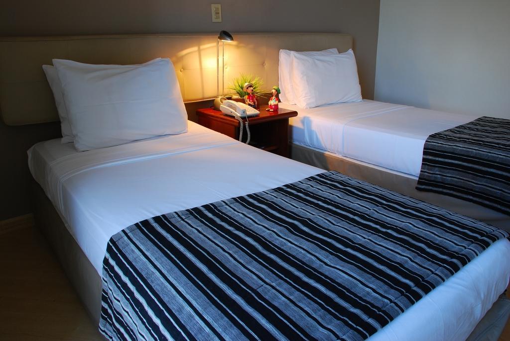 Aparthotel Forum 3*